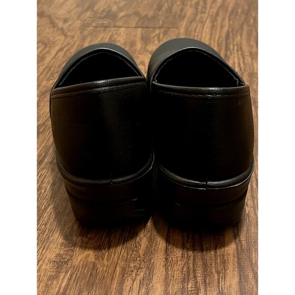 Easy Works by Easy Street slip-on black Mules women size 8M - Picture 6 of 8